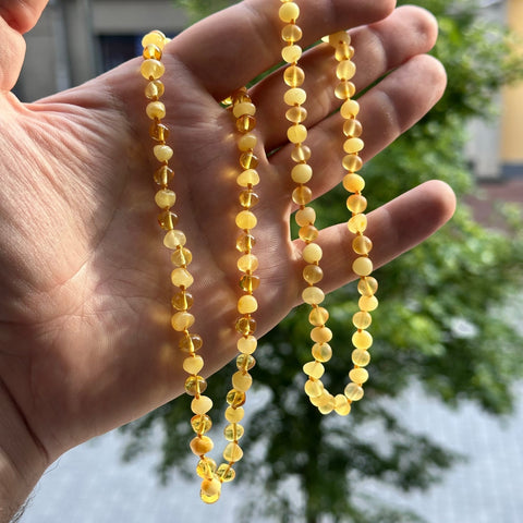 Amber Bracelet for Children - Two-tone (lemon and matte yellow)