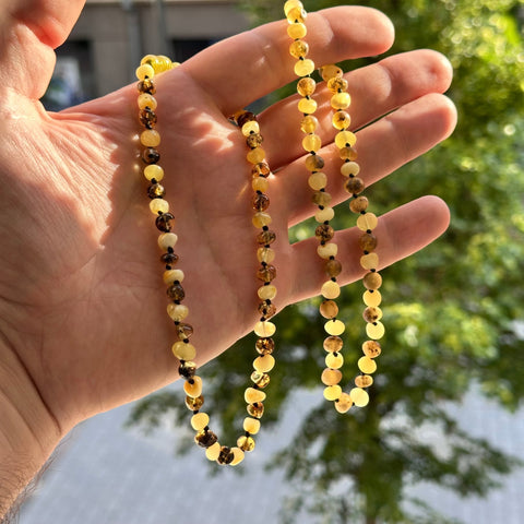 Amber Bracelet for Children - Two-Tone Two-Tone (Light Green and Matte Yellow Colors)
